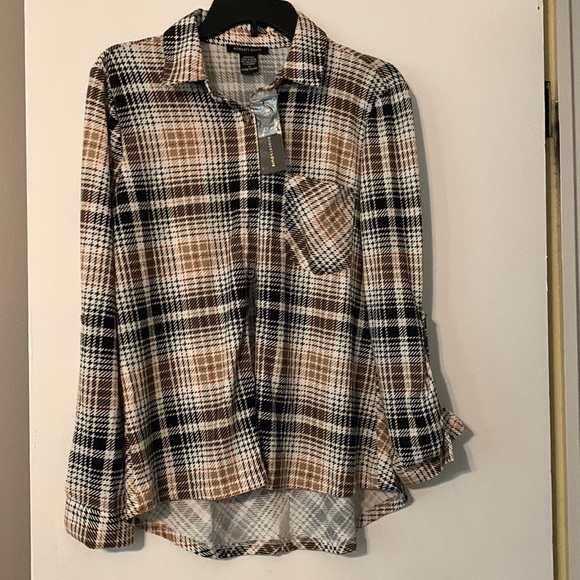 Robert Louis- Khaki Checkered Shirt - Picture 1 of 9